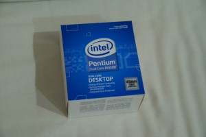 dsc00547 Pentium Dual-Core。Pentiumって聞くとクラシックなカンジがする。