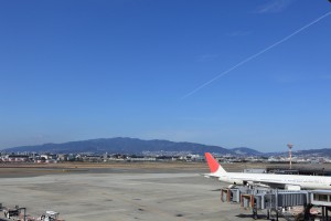 img_3913 北ターミナル展望デッキから。気持ちよい天気。