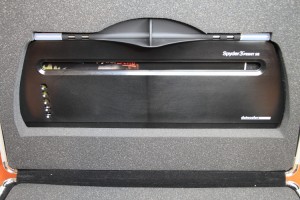 これにDatacolor分光色彩計を沿わせてガイドする