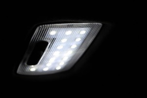 ラゲッジ側二カ所もLEDに。