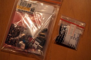 シンプルな梱包。いつもそうだけど。