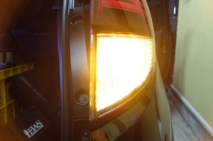 露出が異なるので一概には言えないが、十分明るいと思った。